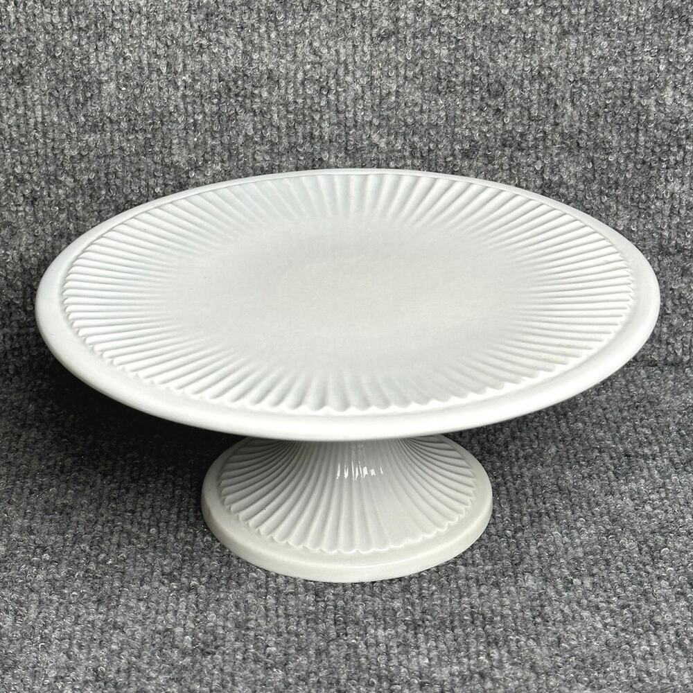 Vintage cake plate Italy white ribbed ceramic 9x3.75 pedestal riser minimalist